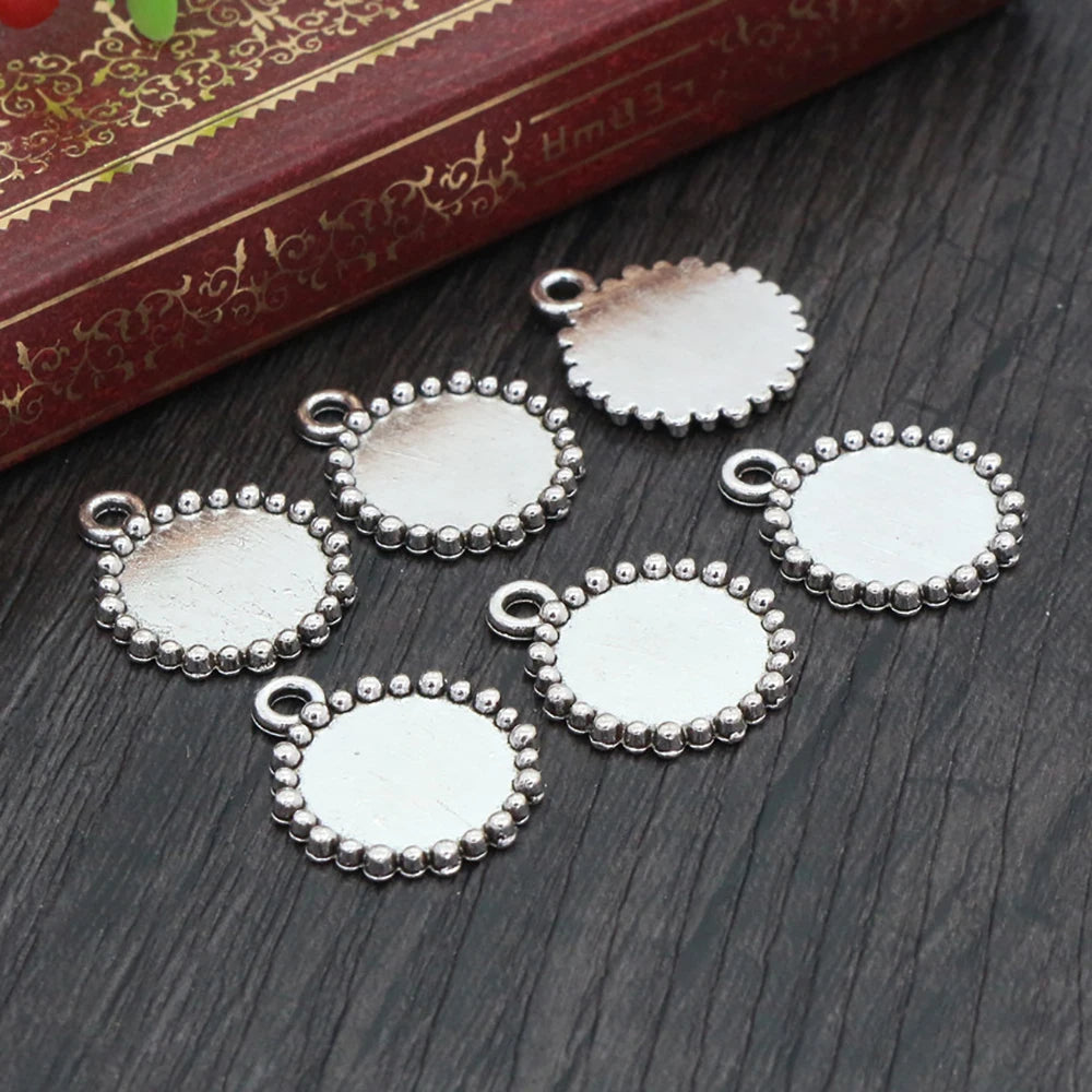 12mm Inner Size Bronze Black Silver Plated Cabochon Base Cameo Blank Base Setting Charms Pendant DIY Jewelry Accessories