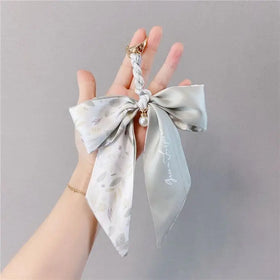 Silk Tassels Handmade Car KeyRing Handbag Pendant Accessories Scarf Keychain Fashion Bow Scarf Leather Bag Decoration Key Chains