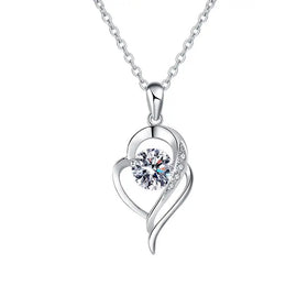 Wholesale 1 Carat Diamond Moissanite Pendant 925 Sterling Silver Heart Design Necklace Women's Jewelry