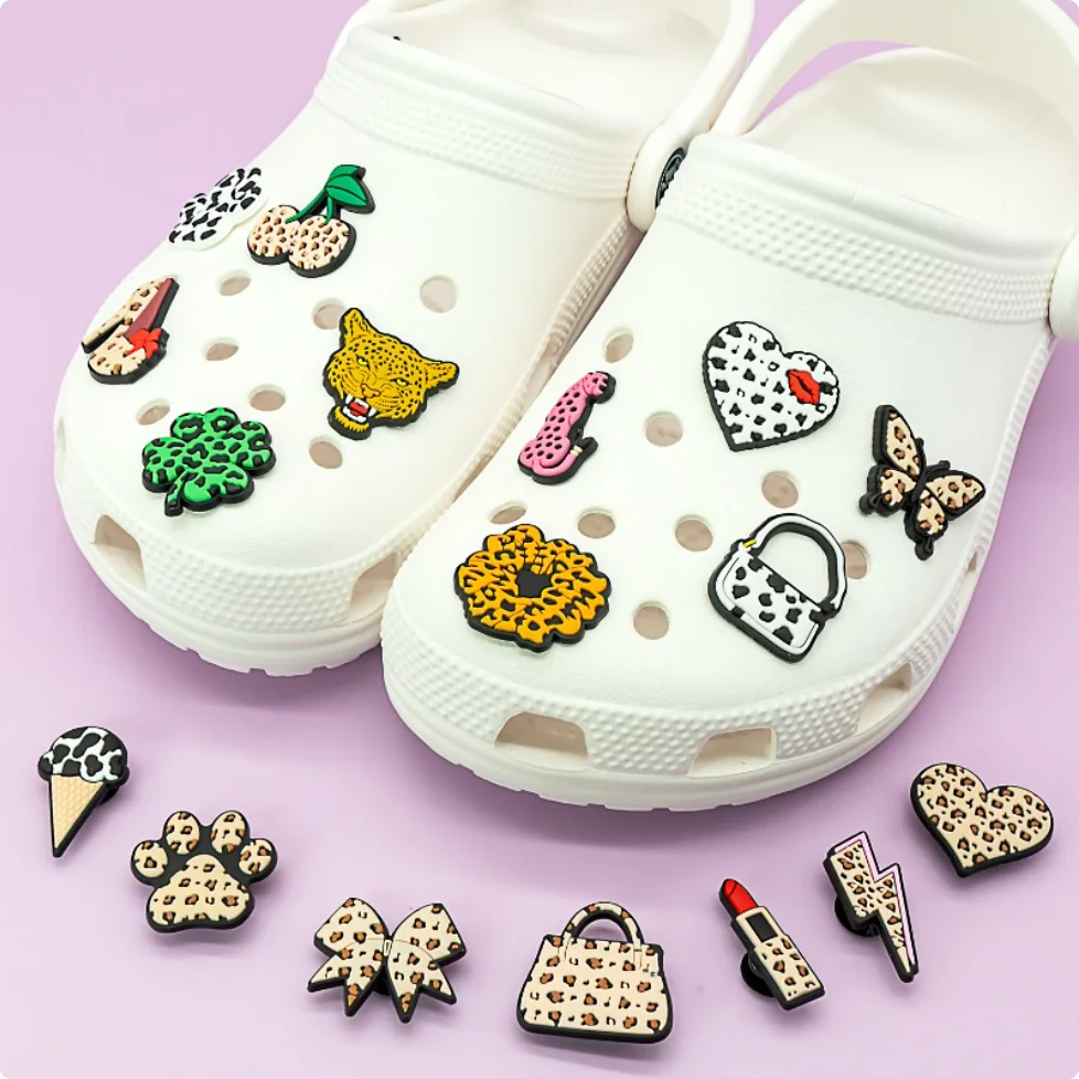 Designer Leopard Print Durable Rubber Shoe Charms Clips Wholesale 2D/3D for Sneakers Casual Clogs Women Accessories Shoe Charm
