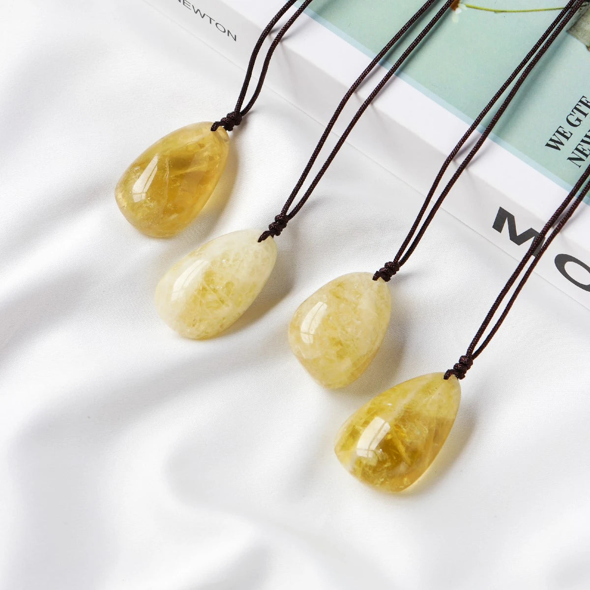Wholesale Natural Healing Crystal Pendant Citrine Stone Drop Shaped Healing Tumbled Stones Pendant  Healing Stones