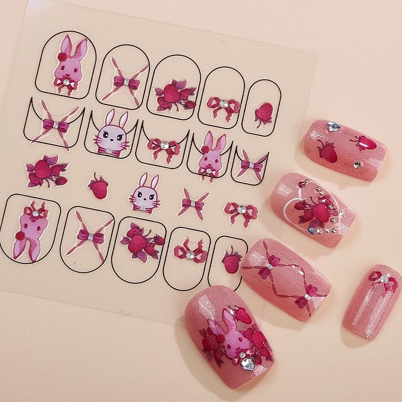 2025 Luxury Designer Brands Logo Gold 3D PET Nail Decal Stickers 2D Petite Luxury Logo Nail Art Decorations
