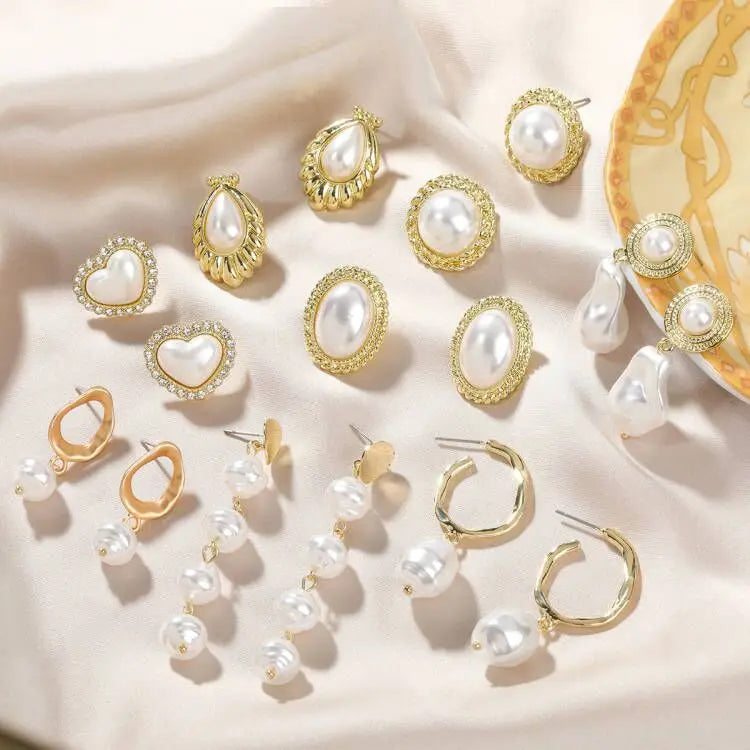 Wholesale Palace Style Baroque Pearl Earrings Women High Sense Heart Stud Pearl Earrings