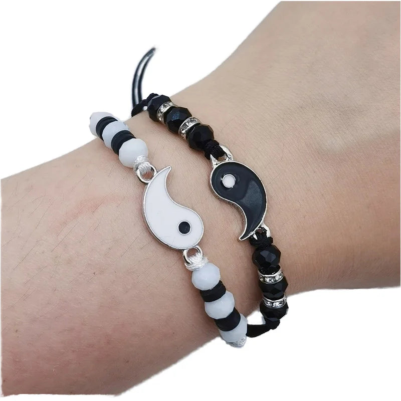 2022 Cheap Handmade Braided Woven Yin Yang Tai Chi Charm Adjustable Rope Couple Friendship Bracelet for Boy Girl Best Friends