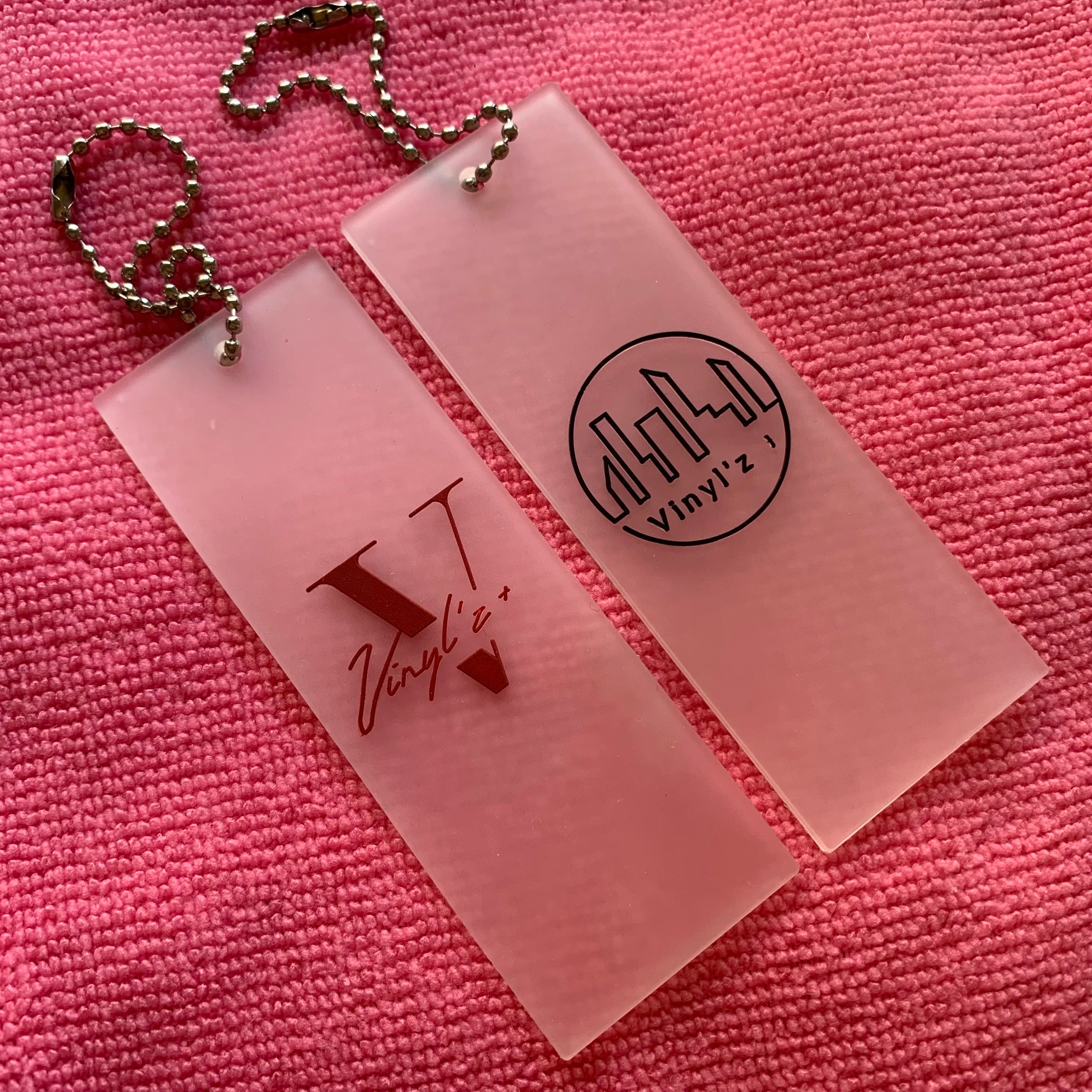 Rectangle Recycle Transparent Silicon Rubber hang Tagsclear Background Embossed logo PVC Rubber Swing Tags