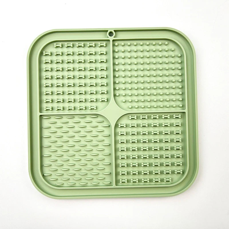 Custom Portable Silicone Pet Dog Lick Pad Mat Easy-to-Clean Suction Cups for Healthy Feeding of Dogs Cats Pet Bowls & Feeders