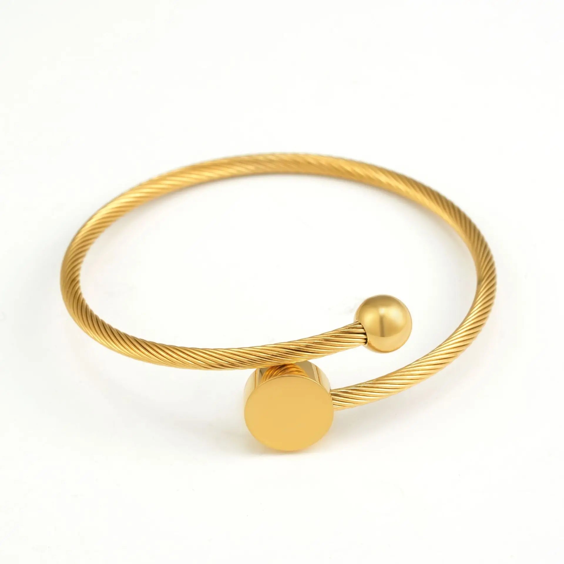 New Wholesale European and American Simple Titanium Steel Bracelet 18K Gold Five-pointed Star Stainless Steel Bracelet for Women