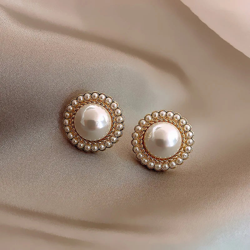 Factory Wholesale S925 Wedding Pearl Stud Earring Bridal Fashion Sun Flower Pearl Jewelry Earrings for Women