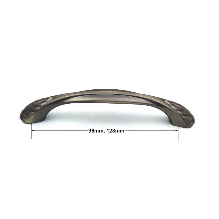 Popular Zinc Alloy Material Furniture Handles for Kitchen Cabinet