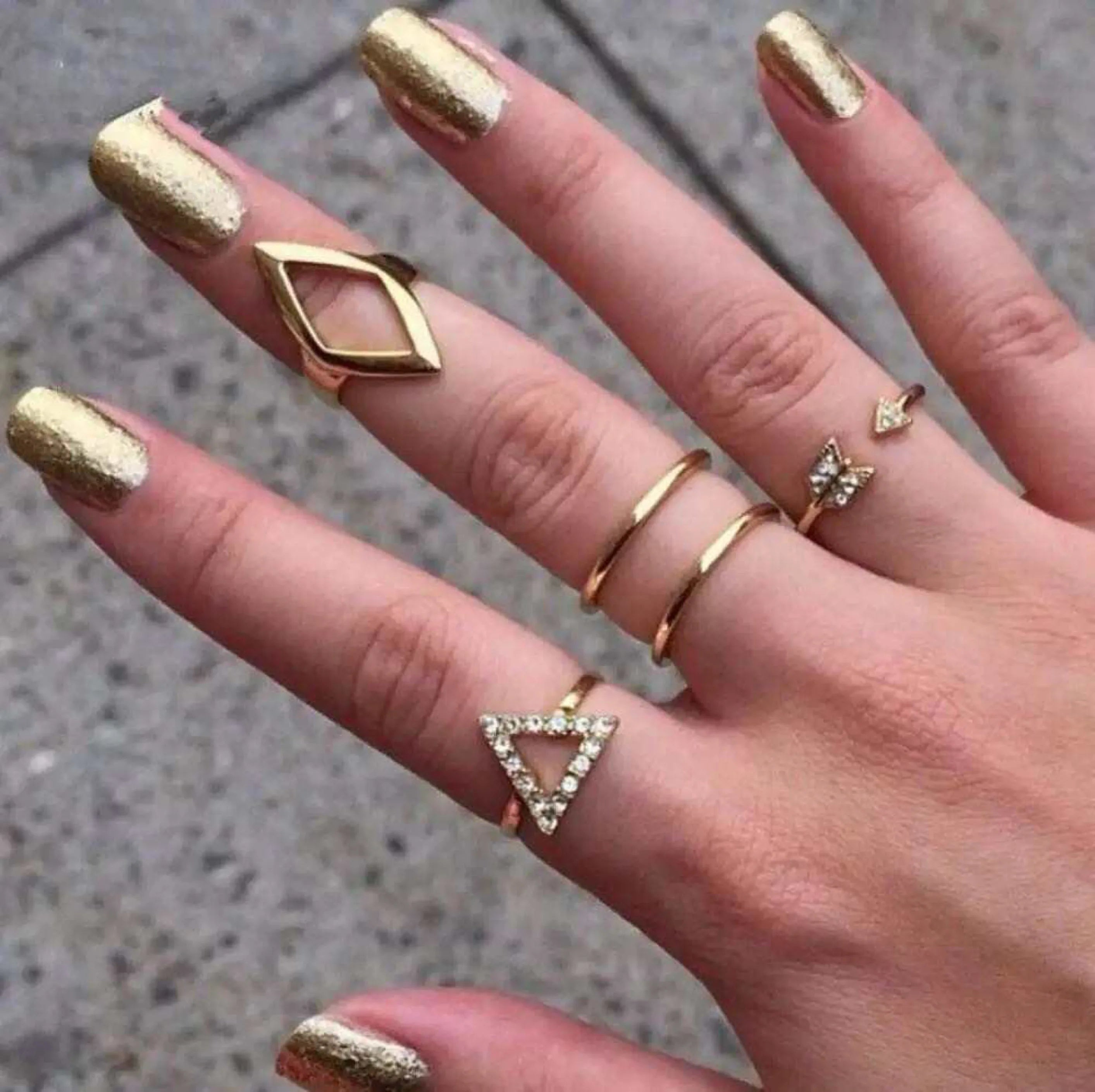 Gold Plated Knuckle Rings Heart Shape Crystal Wedding Gold Color Finger Rings for Girl Latest Simple Design Women Jewelry