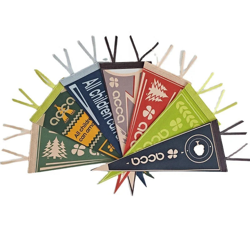 2025 New Design Wholesale String Hand Flags Custom Felt Triangle Pennant Flag Felt Banner Soft Felt Carded Pennant