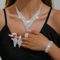 2024 New Fashion Trendy Rhdiamond Necklace Bracelet Rings and Earring Set  Bridal Rhinestone Jewelry Sets for Women