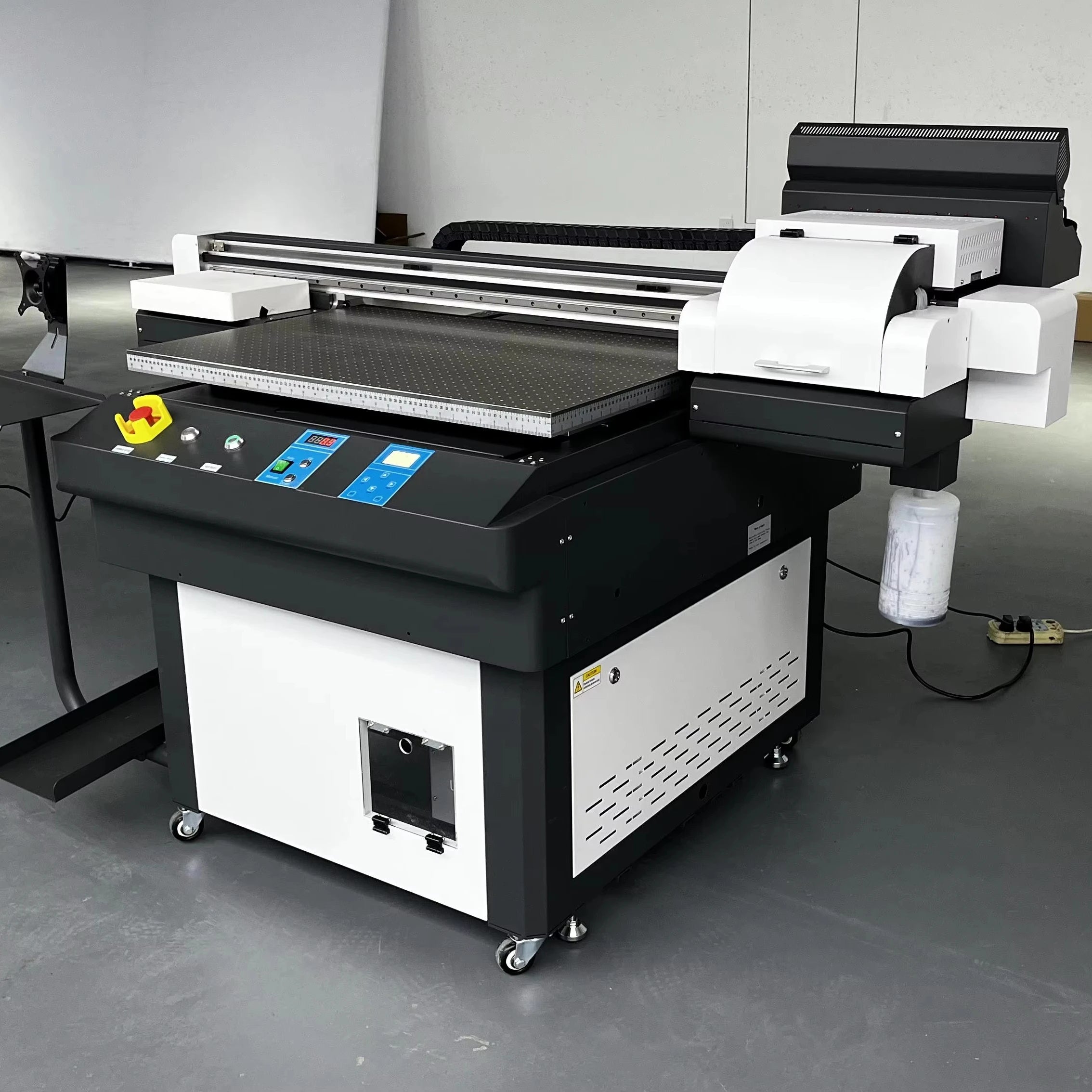 WorldColor UV Printer 9060 Flatbed Pvc Bottle Uv Printer 3pcs Xp600 Tx800 Head Flatbed Printing Machine