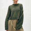 2026 Knitwear Factory Custom Winter Women's White Green Warren Wool Cashmere Blend Boxy Crewneck Sweater for Women