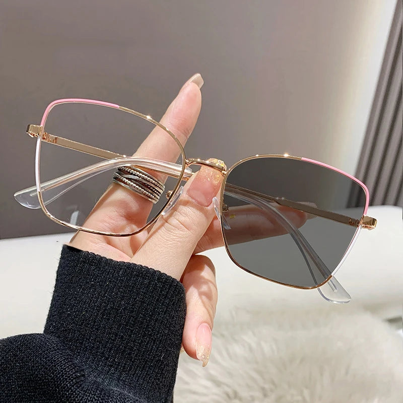Newest Metal Eyeglass Optical Frame Womens Eyewear Frame Optical Spectacle Frames Photochromic Lens Anti Blue Light Glasses