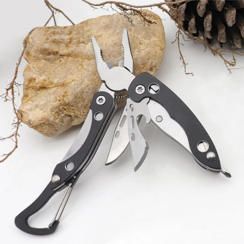 Industrial Grade China Outdoor Gear 7-in-1 Multi-Function Stainless Steel Pliers with Aluminum Handle OEM Customizable for Men