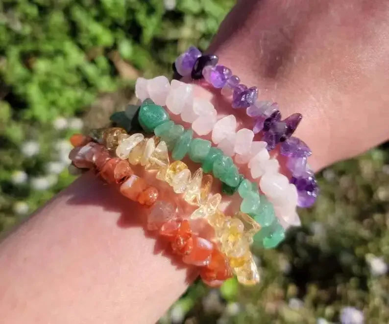 Wholesale 57Kinds Gem Stone Irregular Natural Stone Gravel Crystal Chip Bracelet for Women Men