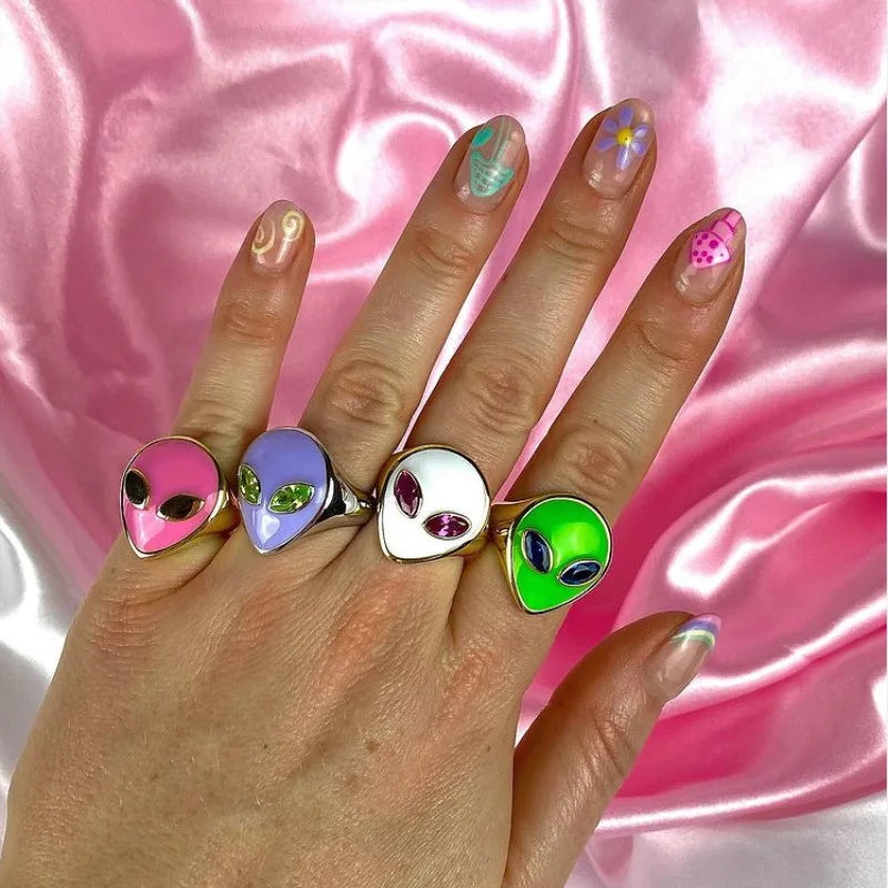 GT OEM Anillos 18K Gold Punk Geometric Rings Gold Silver Color Alien Face Head Crystal Rings for Women