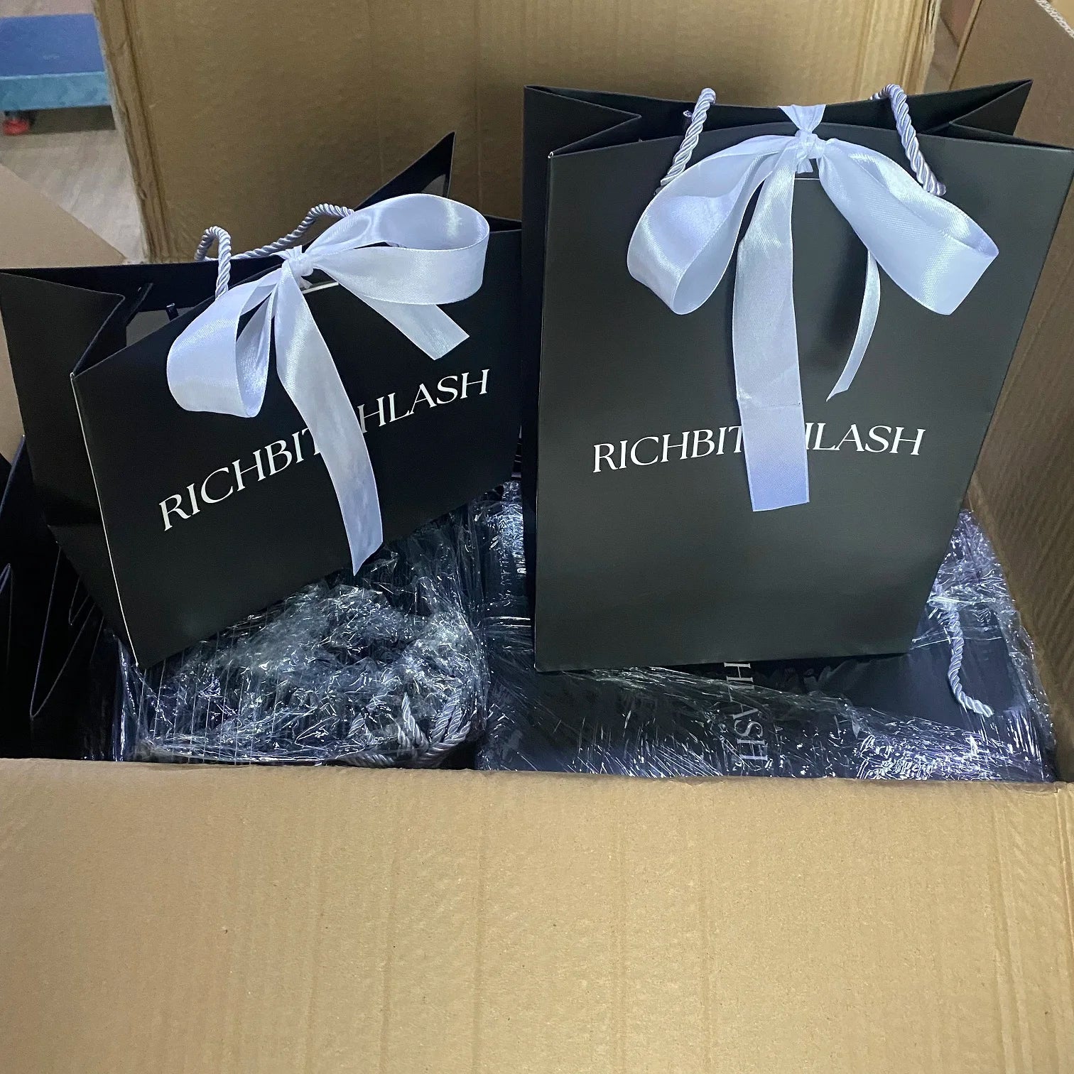 Custom Black Paper Bags With Your Own Logo Package Paper Gift Bag Black Paper Bags