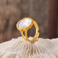 New Vintage Tarnish Free Jewelry 18k Gold Plated Titanium Steel Geometric White Shell Open Rings for Women