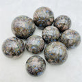 Wholesale Natural Crystal Quartz Stone Glaucophane Ball Reiki Llanite Spheres For Decoration