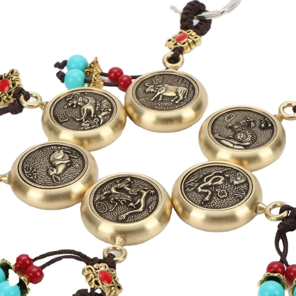 Wholesale Fengshui Rotating Brass Car Keychain Metal Money Zodiac Keychain to Attract Wealth Treasure Rotary Transfer Keychain