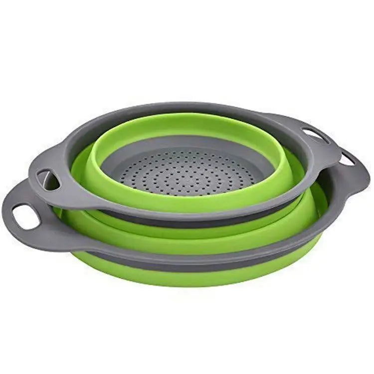 Set of 2 Collapsible Plastic Colanders Foldable Strainers for Convenient Kitchen Use