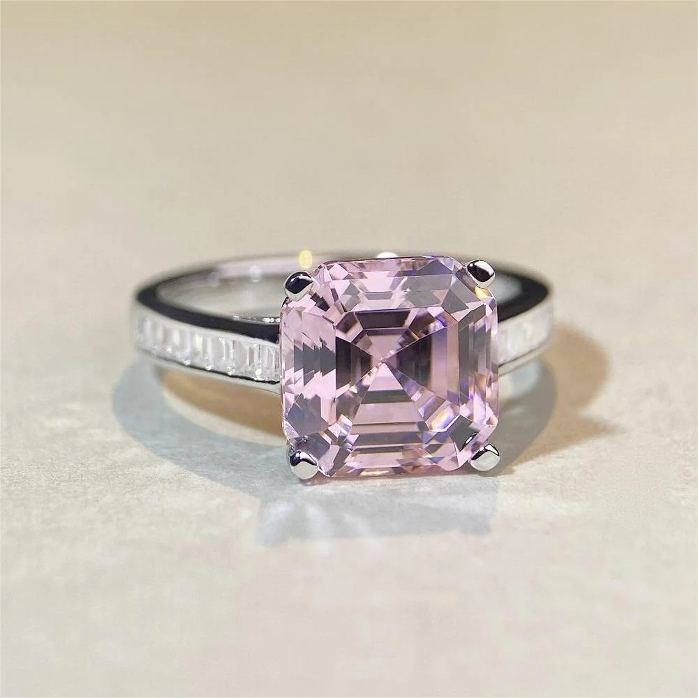Wholesale Price for Personalized 5A Colored Radiant Cubic Zircon Solitaire Ring Rhodium Silver Diamond Engagement Party Rings