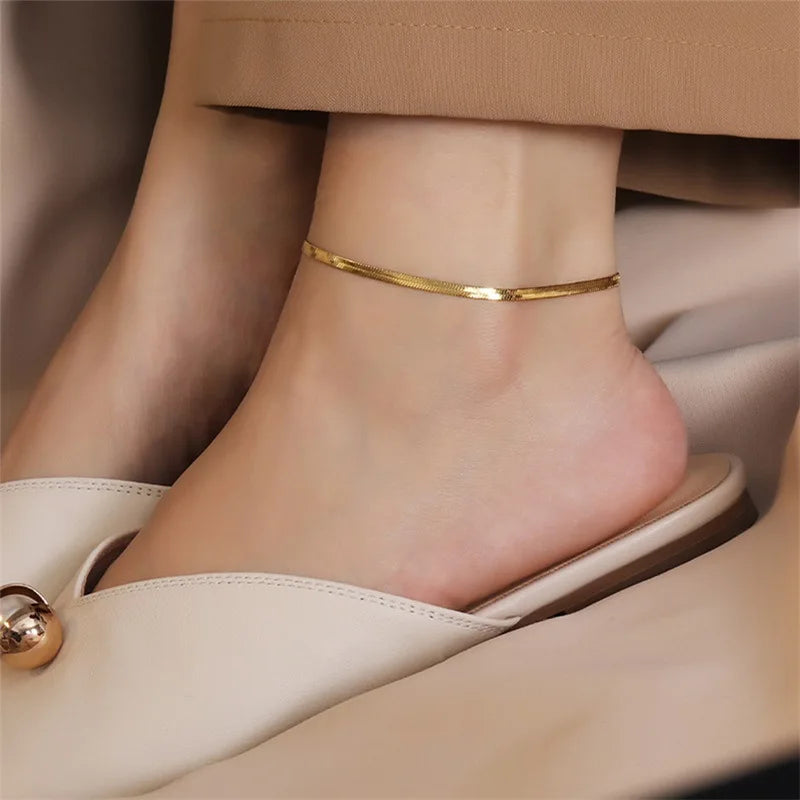 Gold Plated Flat Snake Chain Anklet for Women Simple Stainless Steel Snake Bone with Pearl Diamond Titanium Material Jewelry