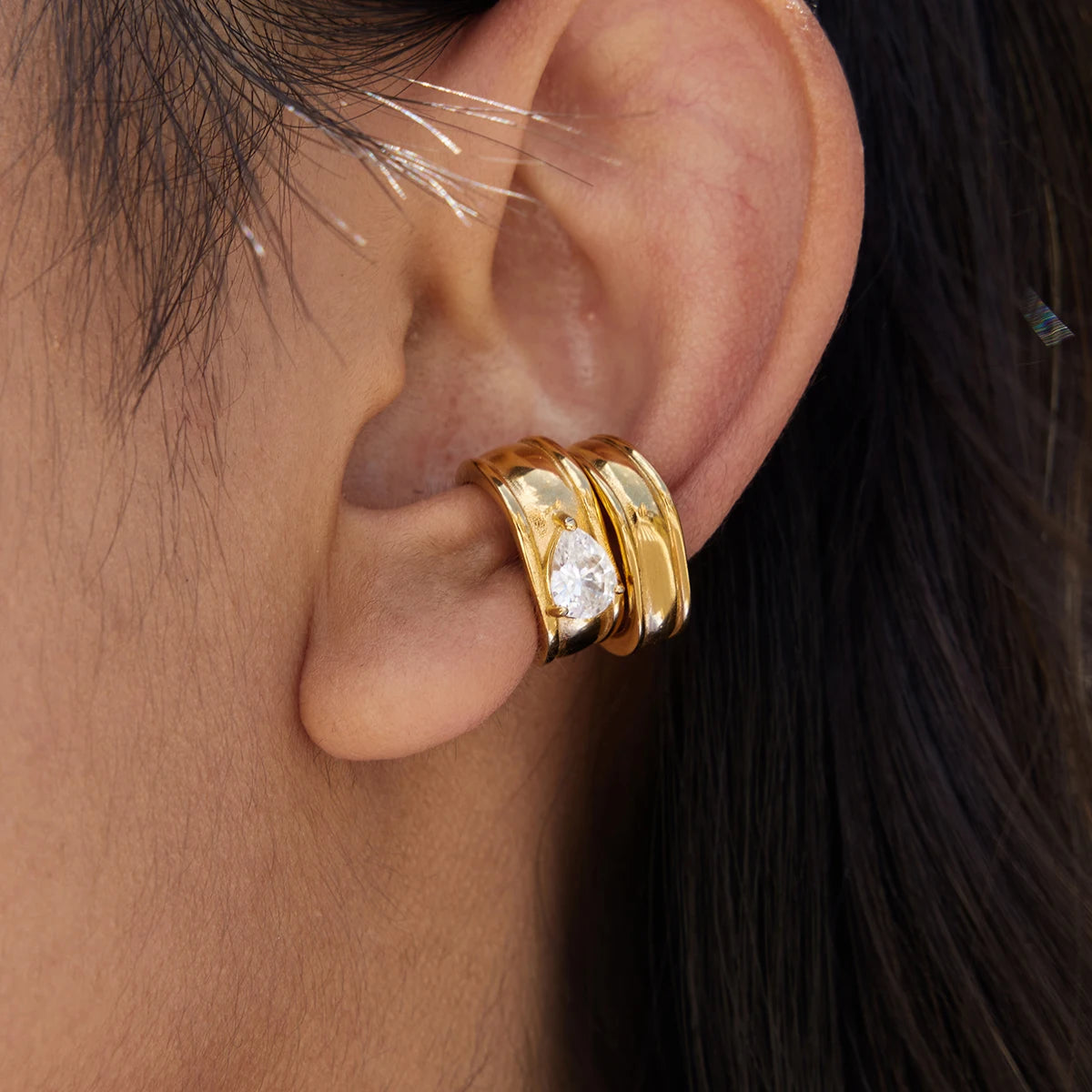 J&D Stainless Steel 18K PVD Gold Plating Waterproof Anti Tarnish Teardrop Navette Round CZ Cubic Zircon Ear Cuff