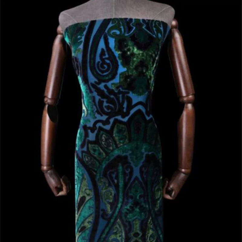 Vintage Luxury Green Color Paisley Silk Burn Out Velvet Fabric for Charming Women Festival Evening Party Dress