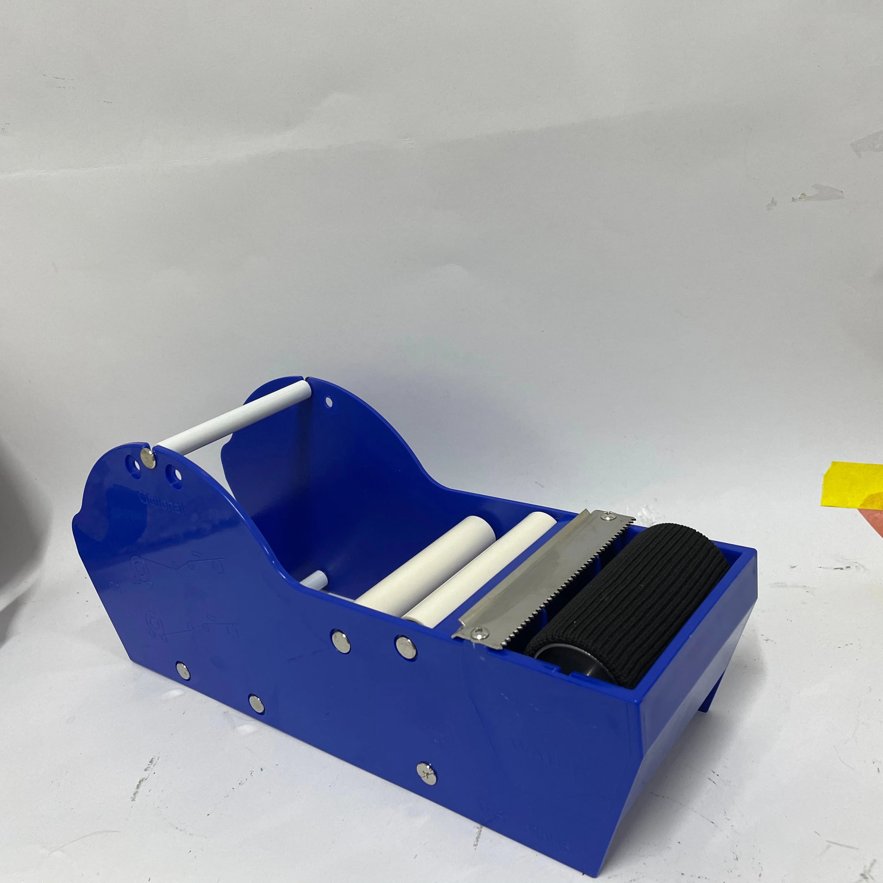 Hot Selling Water Activated Kraft Paper Tape Cutter Manual Wet Water Glue Tape Dispenser