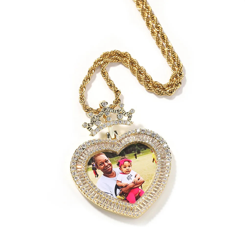 Popular Custom Stainless Steel Medallion Memory Crown Necklace Pendants Gold Plated Engraved Photos Frame with Rope Chain