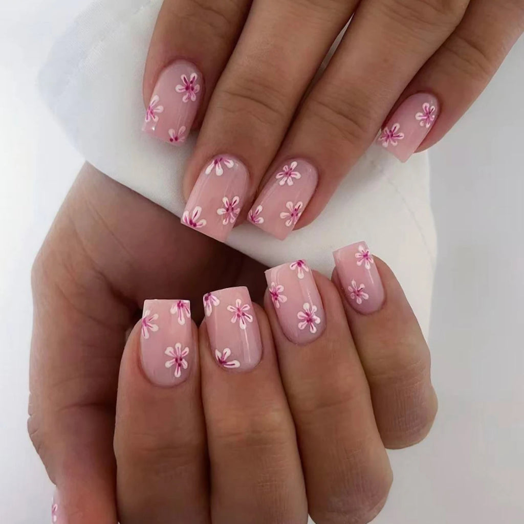 24 Pcs/set Soft Acrylic 4296 Elegant Nails with Metallic Accents Short Square French Press on Nails Artificial Fingernails