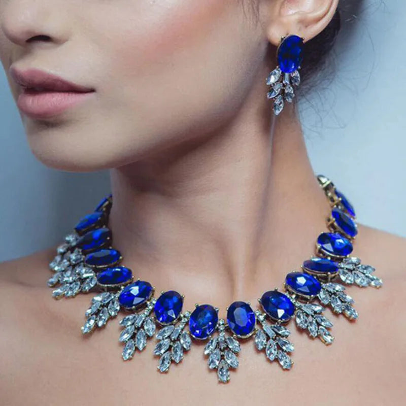 European American Fashion Jewelry Handcrafted Diamond Crystal Necklace Earrings Set