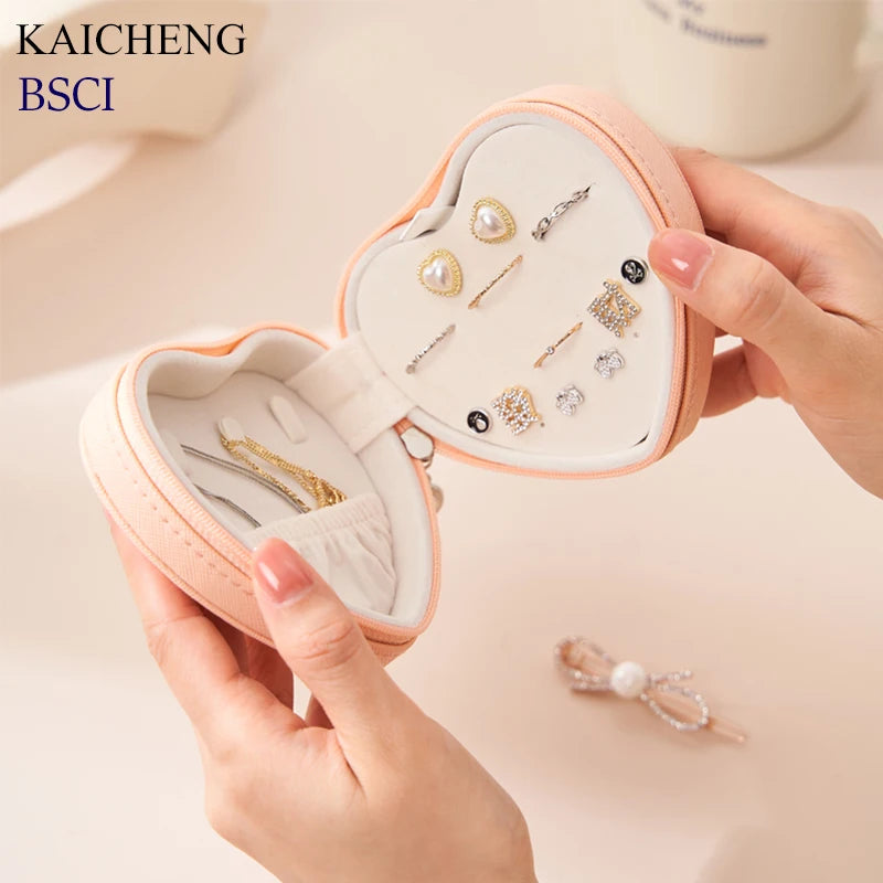 New Pu Leather Portable Jewellery Organizer Storage Travel Case Small Heart Jewelry Gift Box with Logo