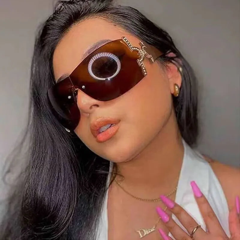 Cheap Promotional Classic Trendy Women One-piece Frame Metal Sunglasses