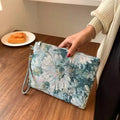Hot Selling Printed Graffiti Women's Envelope Bag 2025 New Simple Casual Purses Shopping Handbags for Women Luxury