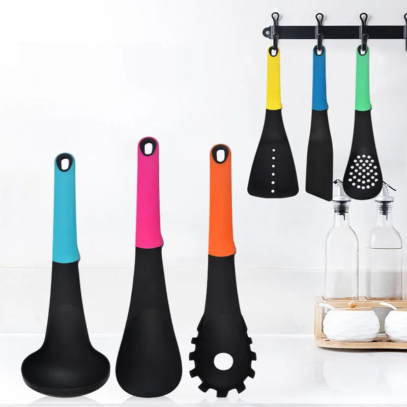 Wholesale Nylon Kitchen Utensils Cooking Ladle Turner Spoon Spatula Pasta Saver