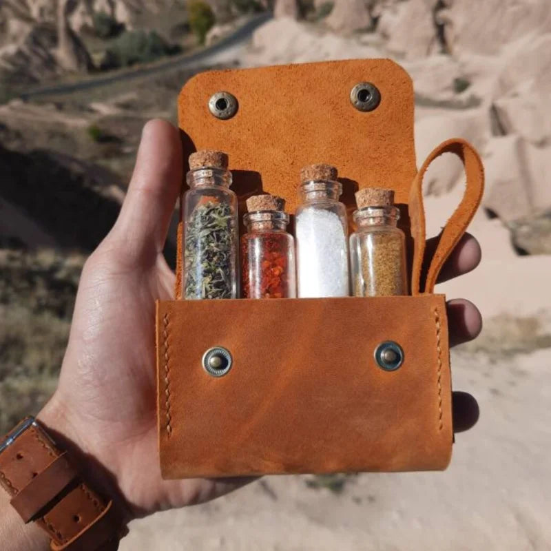 Handmade Genuine Leather Spice Storage Set Bushcraft Camping Spice Holder Hiking Camping Spice Kit Seasoning Bag