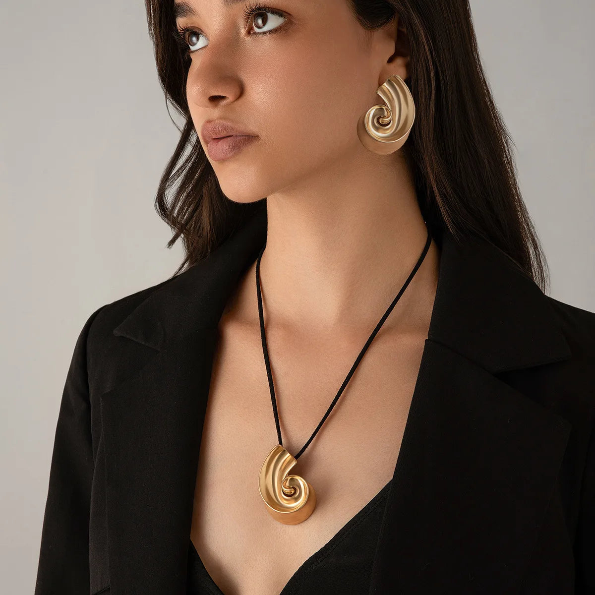 Punk 2 Pcs/Set Korean Velvet Knotted Geometric Necklace Earrings Gold Plated Thread Pendant Collar Choker Necklace Ocean Jewelry