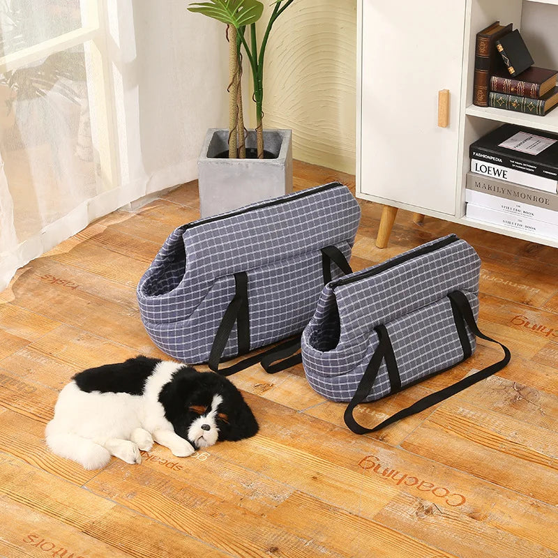 Wholesale Custom Creative Dog Outdoor Carrying Bag Car Pet Bag Backpack Portable Dog Cat Travel Carrier Tote Carrying Pet Bag
