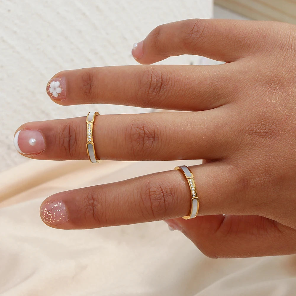 INS New Trendy 18K Gold Plated Zircon Shell Ring Jewelry Stainless Steel Tarnish-Free Thin Finger Rings for Wedding or Gift