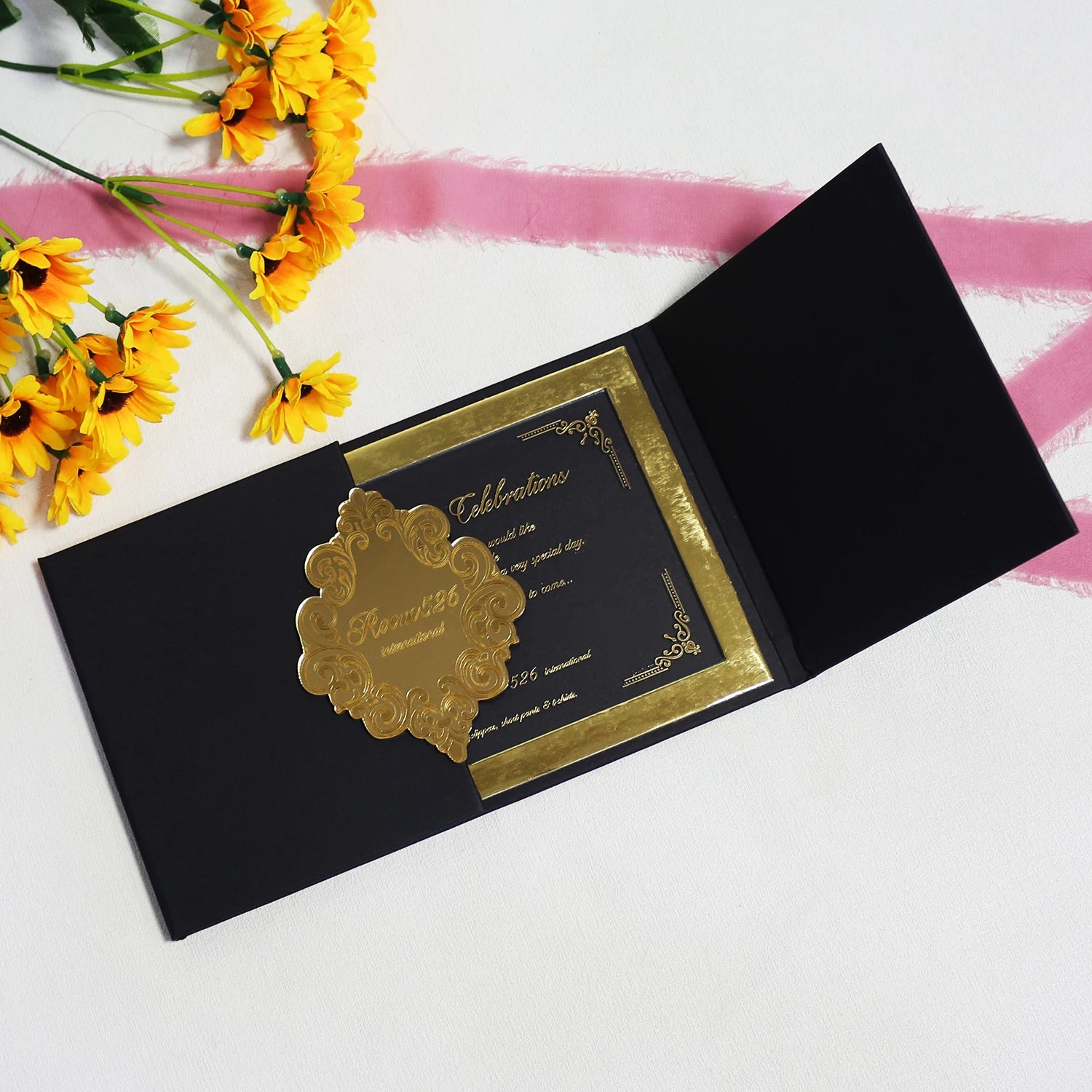 Hot Sale Royal Black Hardcover Booklet Invitation Card Acrylic Invitations Suite Envelopes for Wedding Event Decoration