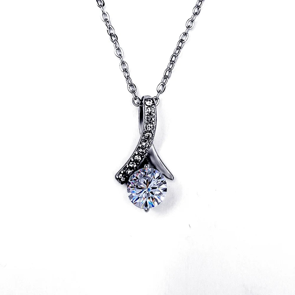 Stainless Steel Elegant Sparkling Round Cut Diamond Pendant Necklace Jewelry Solitaire Necklace for Women