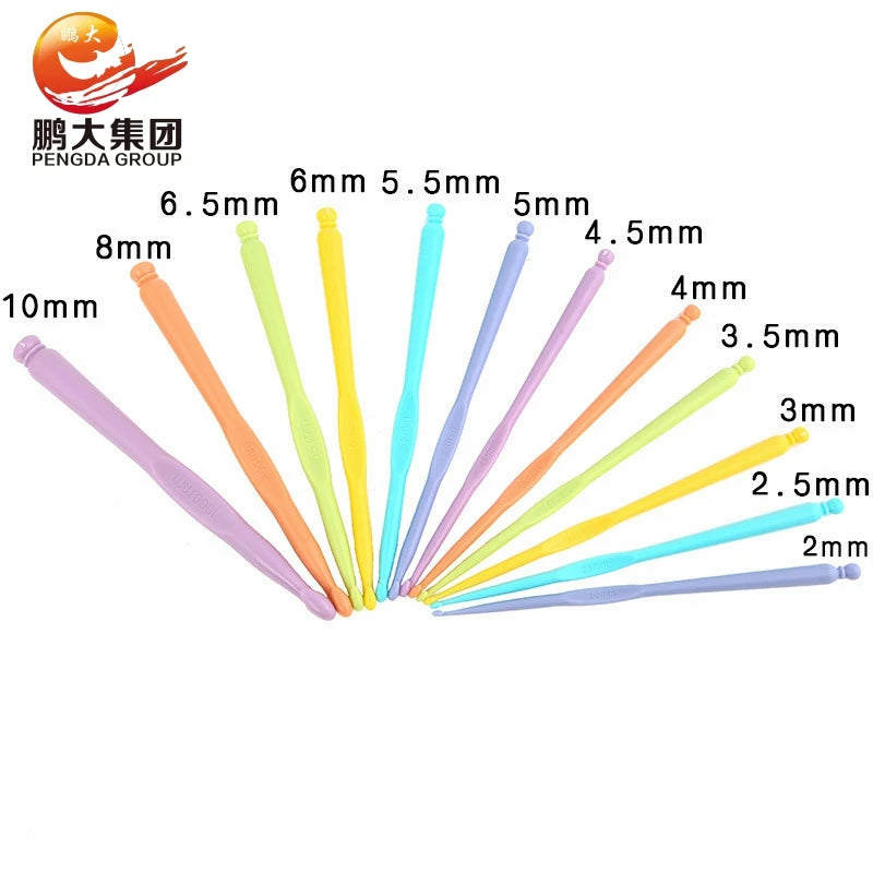 Wholesale Knitting Needles Tulip Tunisian 12pcs ABS Plastic Color Crochet Hook Set for Cake Yarn