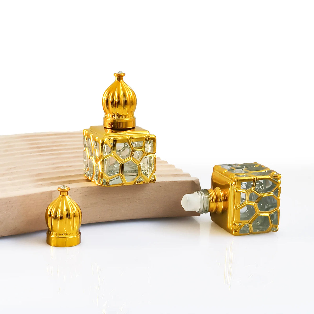 10ml Golden Roll on Perfume Oil Refill Bottle Wholesale Luxury Arab Style Perfume Mini Bottle
