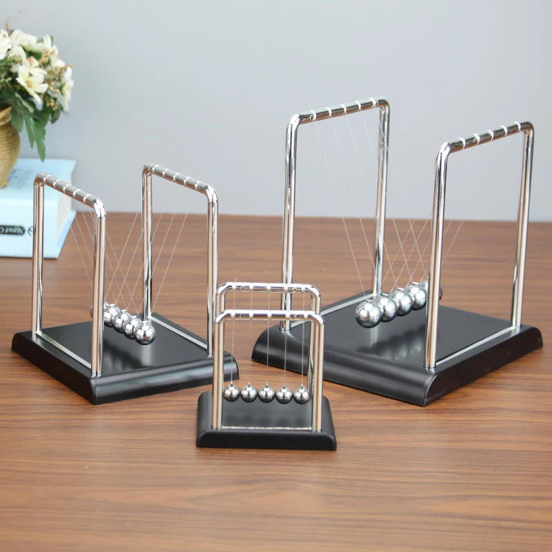 Newton's Cradle Balance Pendulum Physics Learning Toy Swinging Kinetic Ball Home Office Decoration Stress Relief Fun Metal Craft