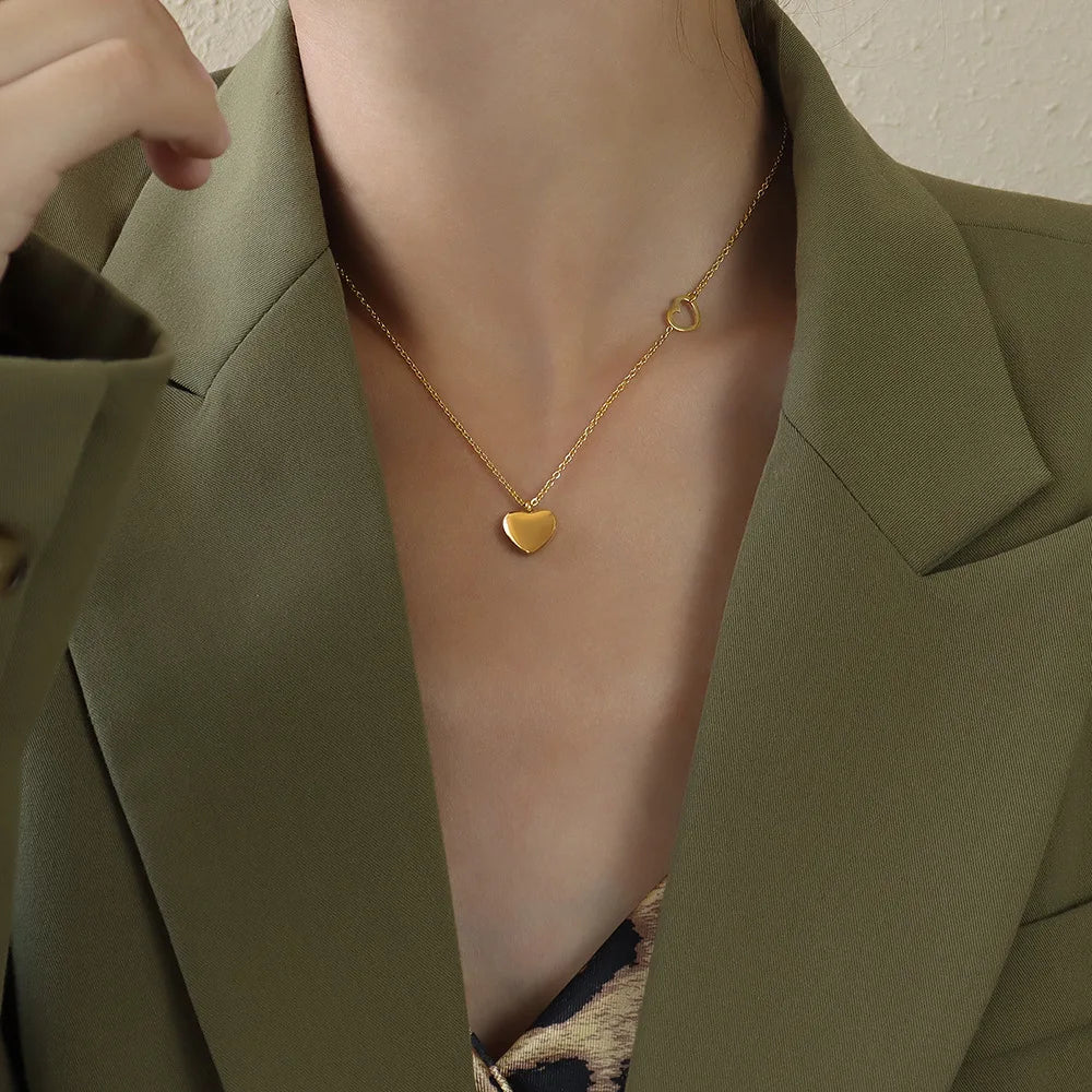 New Elegant Design Simple 18K Gold Plated Stainless Steel Small Heart Choker Necklace for Women