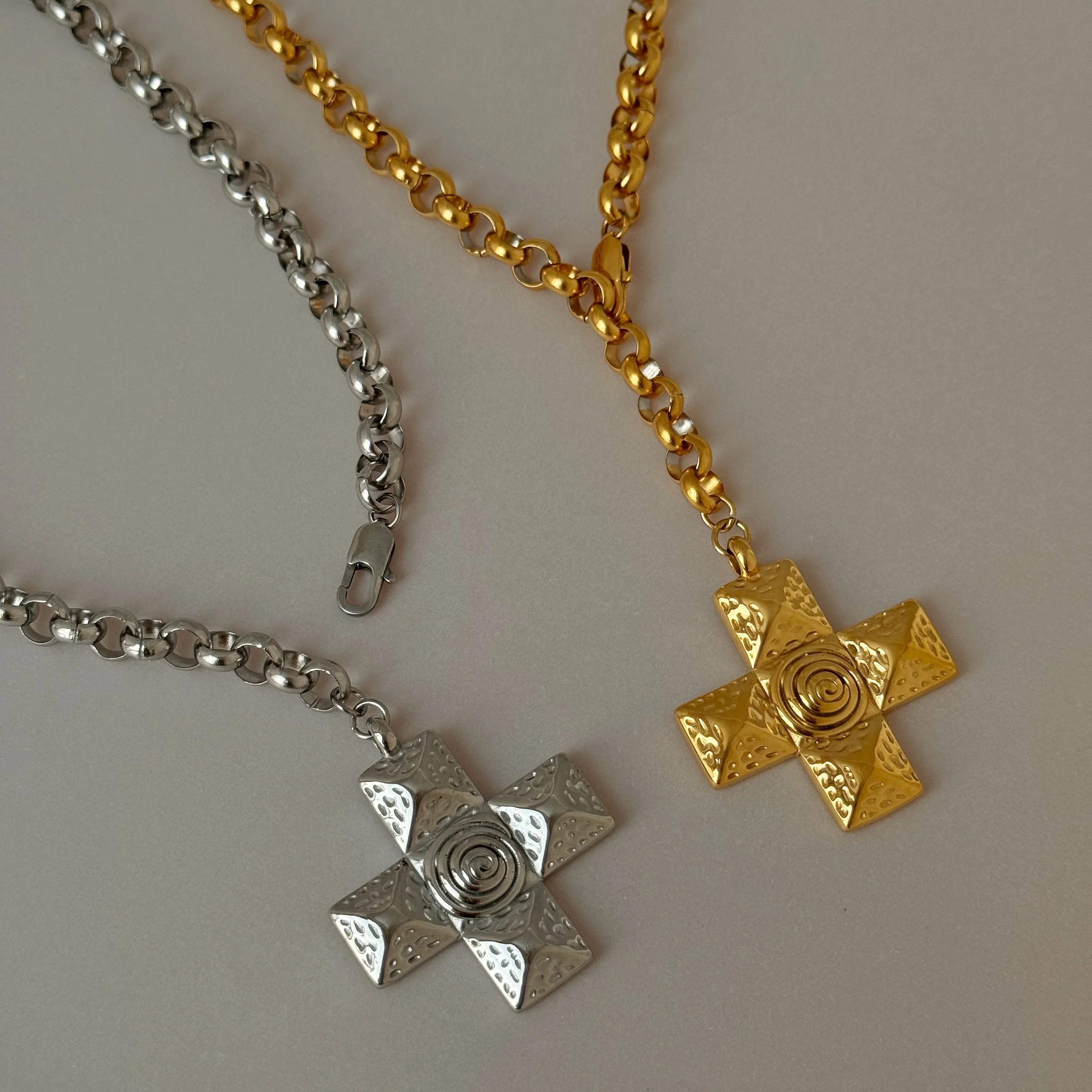 Dazan Autumn Winter New 18k Pvd Gold Silver Plated Stainless Steel Vintage Cross Valentine S Day Gift Unique Couple Necklace